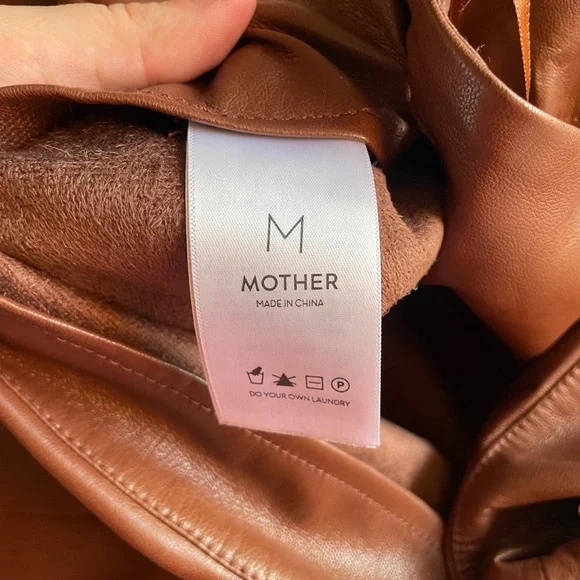 NWT Mother||
The It's-A-Wrap-Midi Skirt in Friar Brown, Faux Leather Medium - Picture 9 of 10